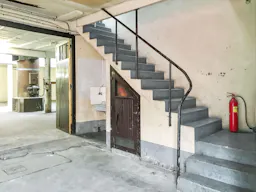 Unique Space in Montreuil - Image 8