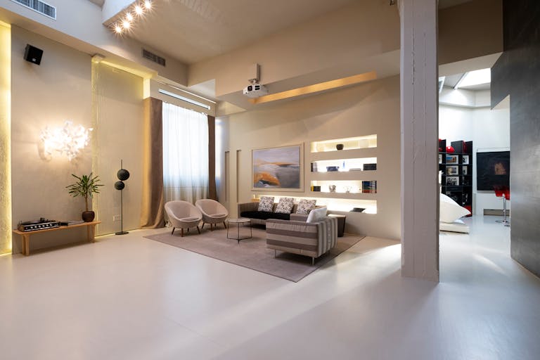 Elegant Loft in the Navigli area - Image 1
