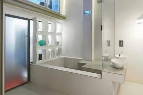 Elegant Loft in the Navigli area - Image 7