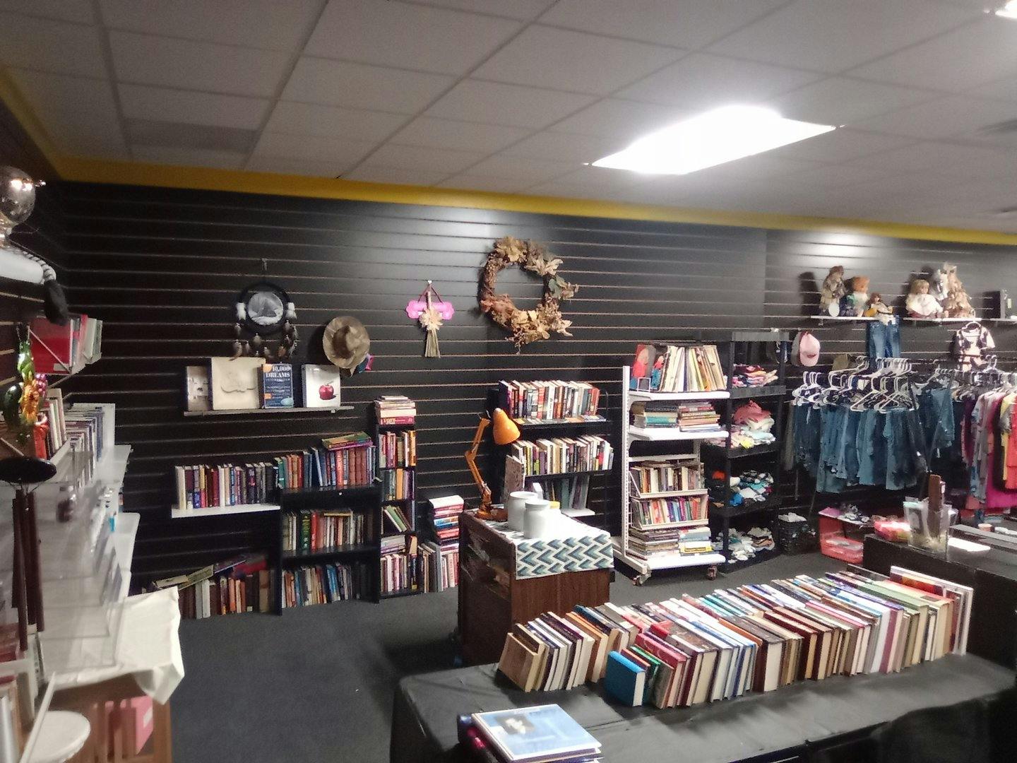 Shared Storefront Retail Space in Fort Wayne, Indiana