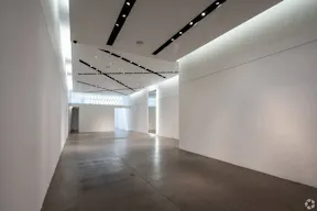 Soaring SoHo Retail Space - Image 2