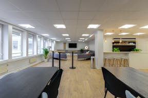 Loft close to Champs Elysées - Image 4