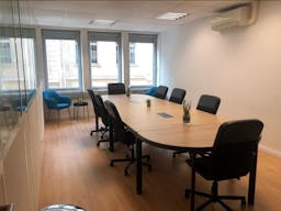 Loft close to Champs Elysées - Image 11