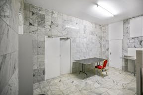 Unique Space near Champs-Elysées - Image 9