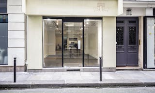 Gorgeous Boutique in Le Marais - Image 15