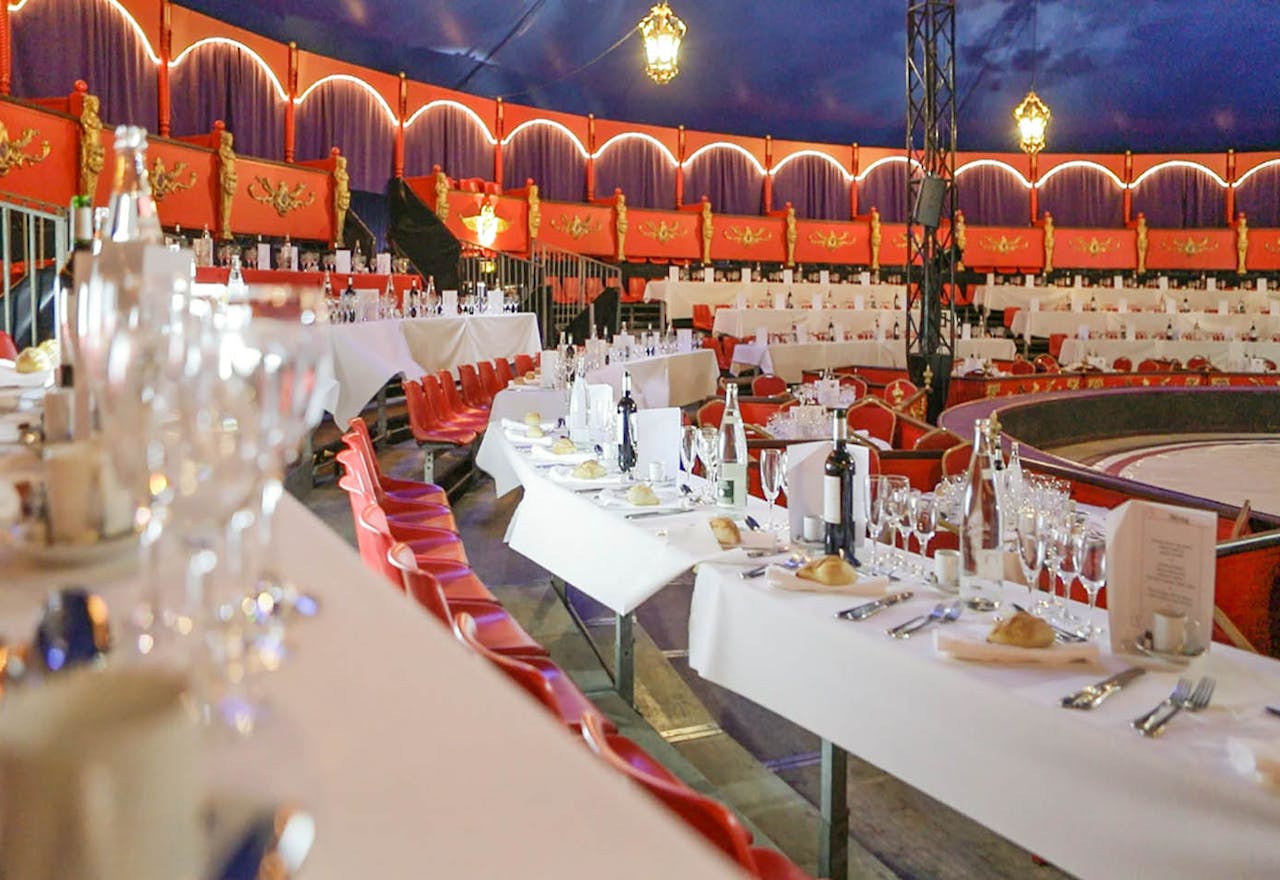 Unique Theatrical Place in the 15th District - Image 2