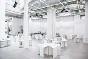 Unique Space in the 2nd District of Paris - Image 0