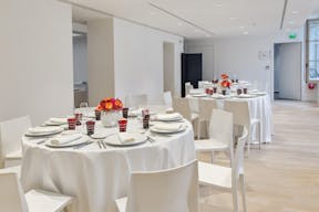 Gorgeous Gallery near Miromesnil - Image 7