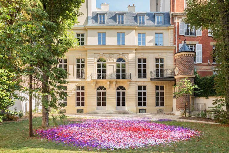 Unique Garden and Tent near Miromesnil - Image 0