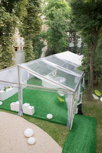 Unique Garden and Tent near Miromesnil - Image 3