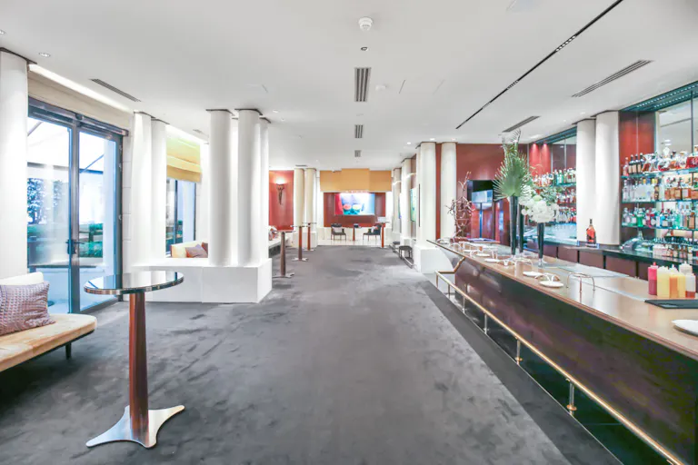 One-of-a-kind space near Place Vendôme - Image 1