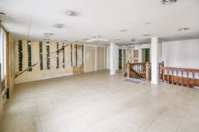 Beautiful Boutique near Palais Royal - Image 5