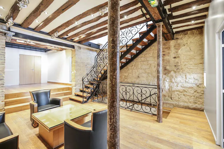 Office / Showroom for Rent - Paris Le Marais - Image 1