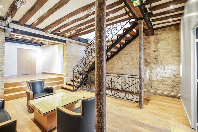 Office / Showroom for Rent - Paris Le Marais - Image 1