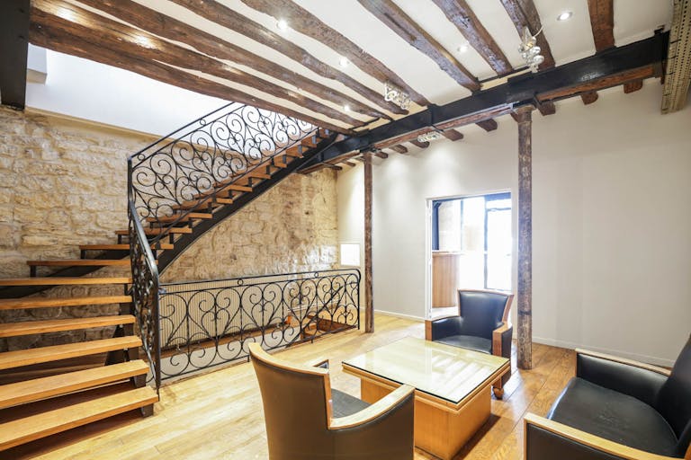Office / Showroom for Rent - Paris Le Marais - Image 2