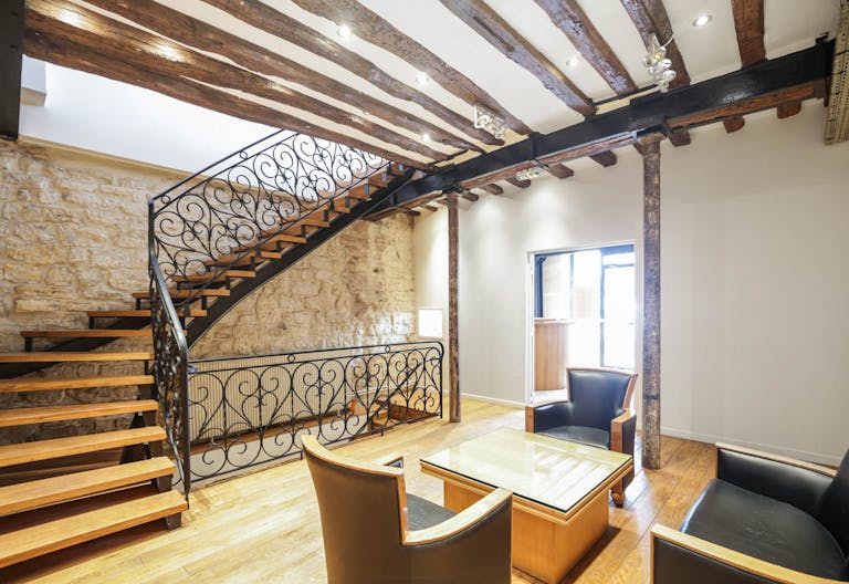 Office / Showroom for Rent - Paris Le Marais - Image 2