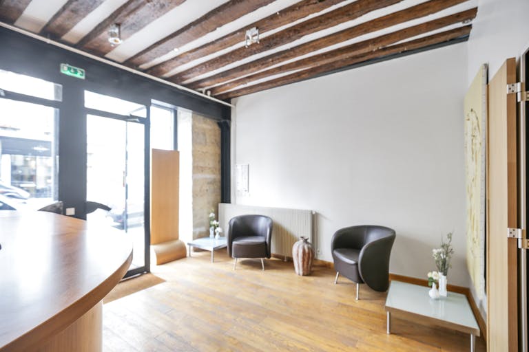 Office / Showroom for Rent - Paris Le Marais - Image 4