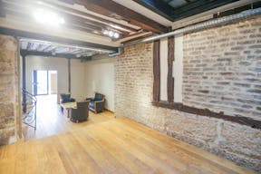 Office / Showroom for Rent - Paris Le Marais - Image 10