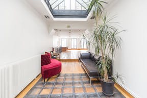 Office / Showroom for Rent - Paris Le Marais - Image 12