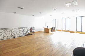 Office / Showroom for Rent - Paris Le Marais - Image 16