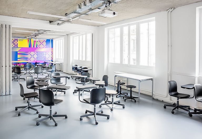 Creative Space near Republique - Image 2