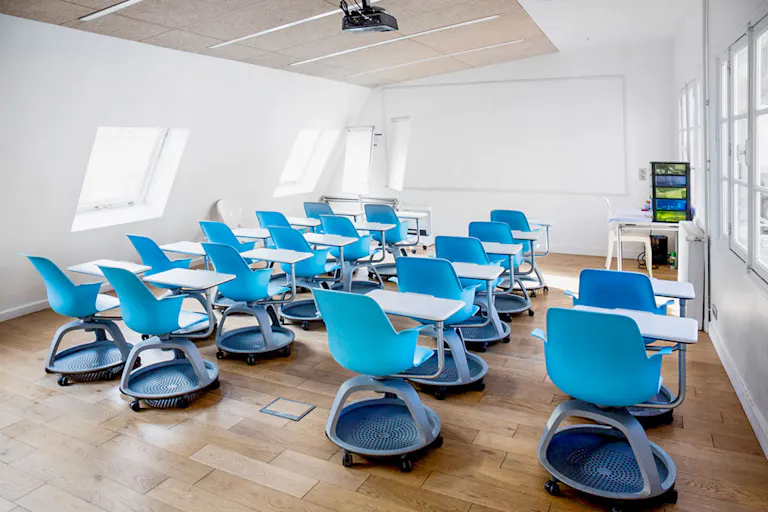 Sophisticated Space Near Republique - Image 1