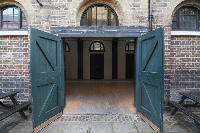 Camden Market Pop-Up Store - Image 0