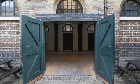 Camden Market Pop-Up Store - Image 0