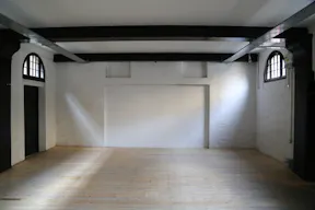 Camden Market Pop-Up Store - Image 4