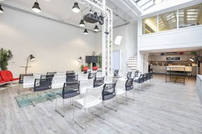 Unique Space in the 8th Arrondissement - Image 0