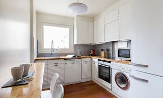 Stylish Apartment in Le Marais - Image 2