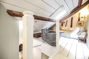 Charming Space House in Le Marais - Image 13
