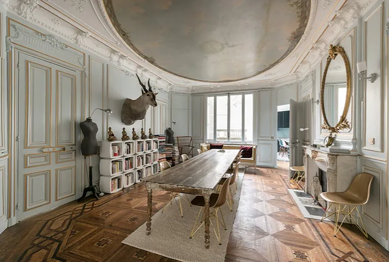 Bourgeois Apartment Near Opera - Image 2