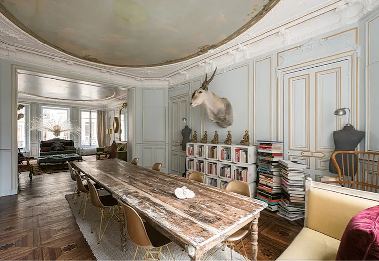 Bourgeois Apartment Near Opera - Image 3