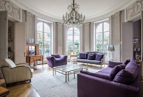 Sophisticated Apartment in the 10th District - Image 0