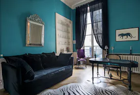 Sophisticated Apartment in the 10th District - Image 3