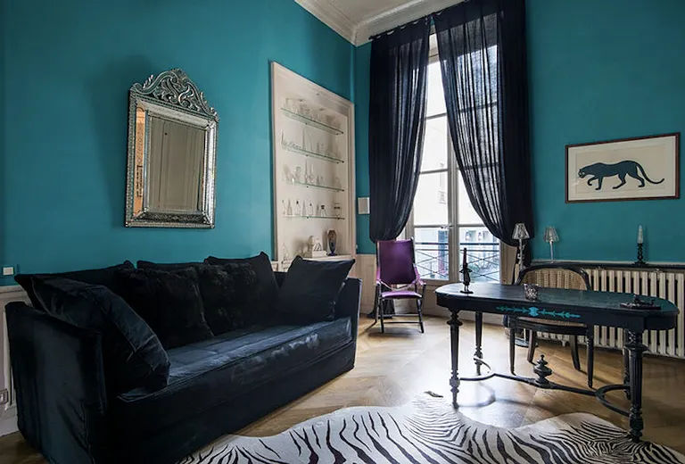 Sophisticated Apartment in the 10th District - Image 3