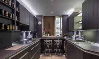 Sophisticated Apartment in the 10th District - Image 7
