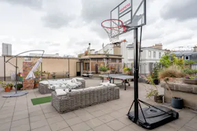 Luxury apartment near to Opera - Image 15