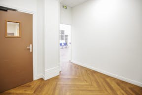 Unique Space near Saint-Germain-des-Prés - Image 8