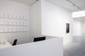 Sophisticated Gallery in Le Marais - Image 4