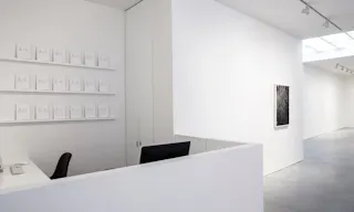Sophisticated Gallery in Le Marais - Image 4