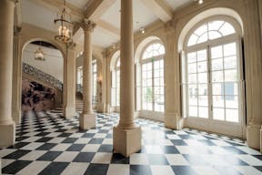 Historic Site Near the Invalides - Image 0