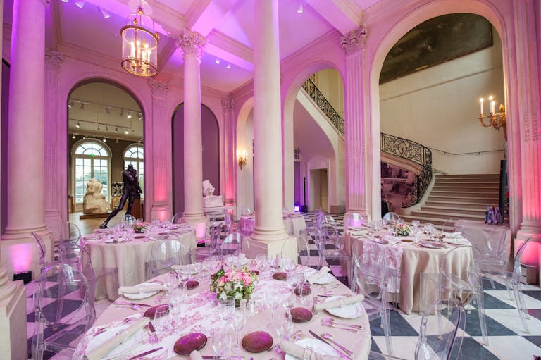 Historic Site Near the Invalides - Image 4