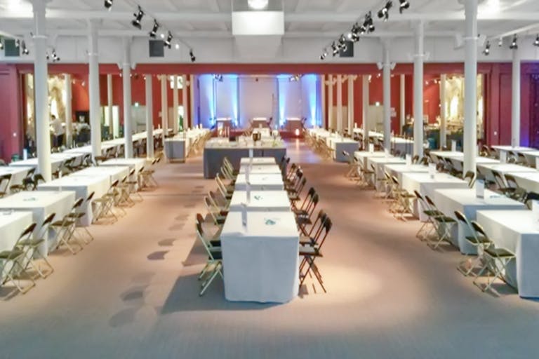 Sublime Space near Trocadéro - Image 2