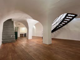 Showroom avec vitrine au c?ur du marais - Image 7