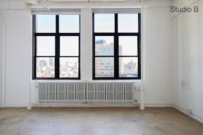 7500 sqft Bright West Soho Studios - Image 23