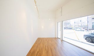 Loma Gallery - Image 2