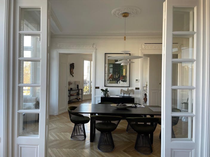  Magnificent apartment with exceptional view of Notre Dame - Image 2