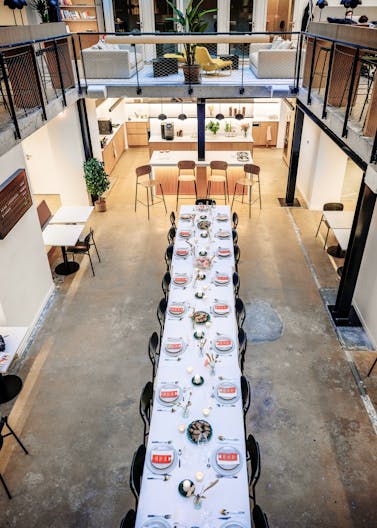 Espace �v�nementiel - ambiance industrielle et moderne- agencement modulaire - Image 2